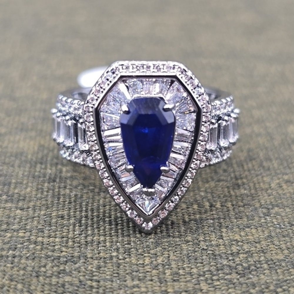 Bomb Party Ring 9 Sapphire Genuine Quarts Hematite Plating Lab Created RG92496